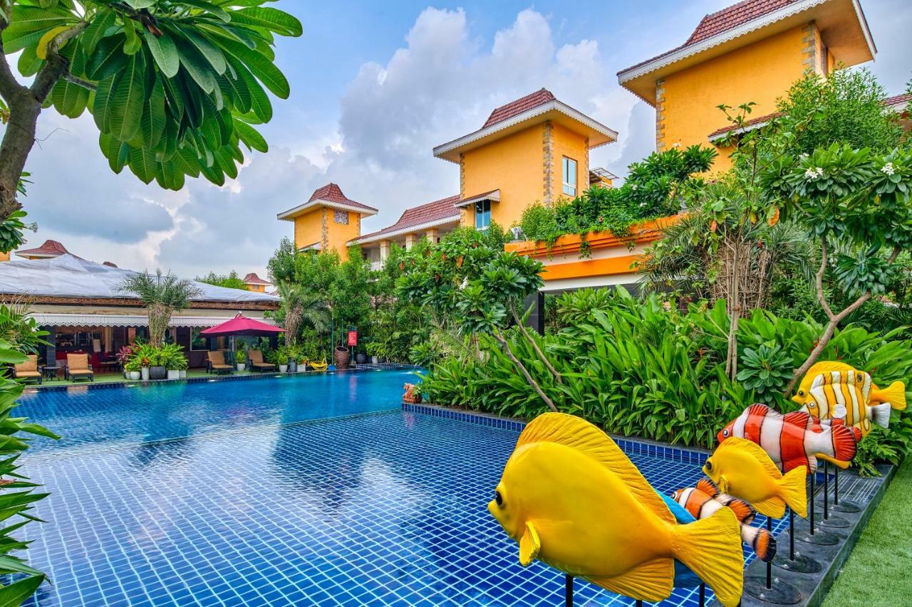 Mayfair Lake Resort Raipur  Exterior photo